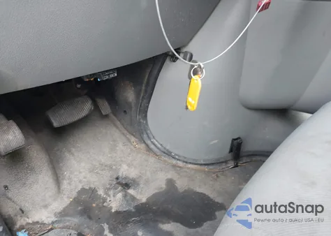 2012 Ford Econoline E150 Van z USA, uszkodzony, nr VIN 1FTNE1EW4CDA76957